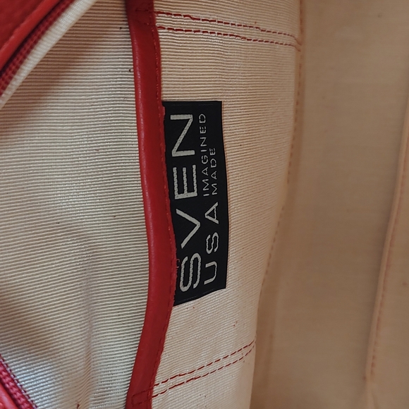 Sven Berkeley USA Red Leather Tote Bag - Picture 10 of 16